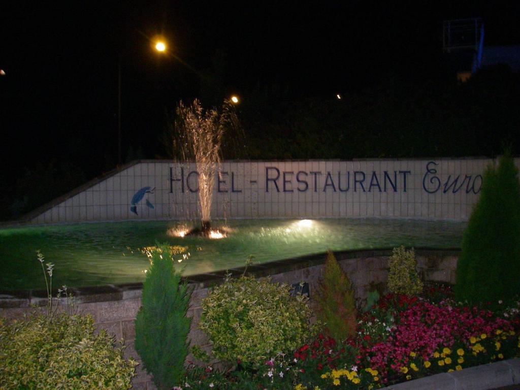 Hôtel Restaurant de L'Europort Saint-Avold Extérieur photo